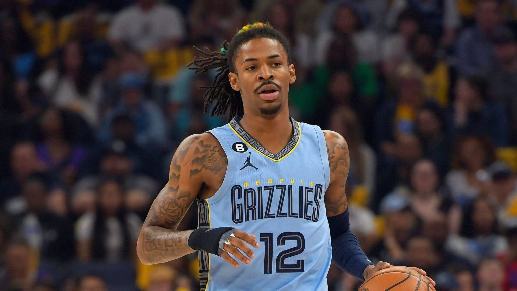 Grizzlies suspended Ja Morant after he used a flash gun on social media a second time (1)